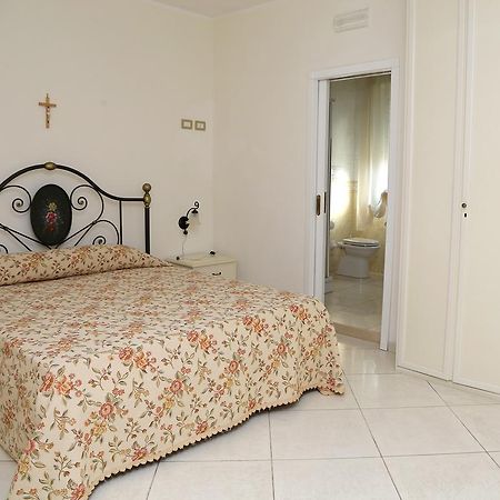 Hotel L'Airone Margherita Di Savoia Esterno foto